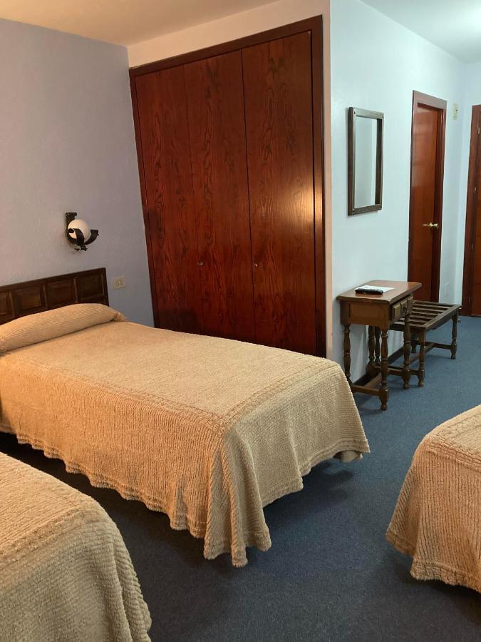Hotel Folch 생쥴리아데로리아 외부 사진