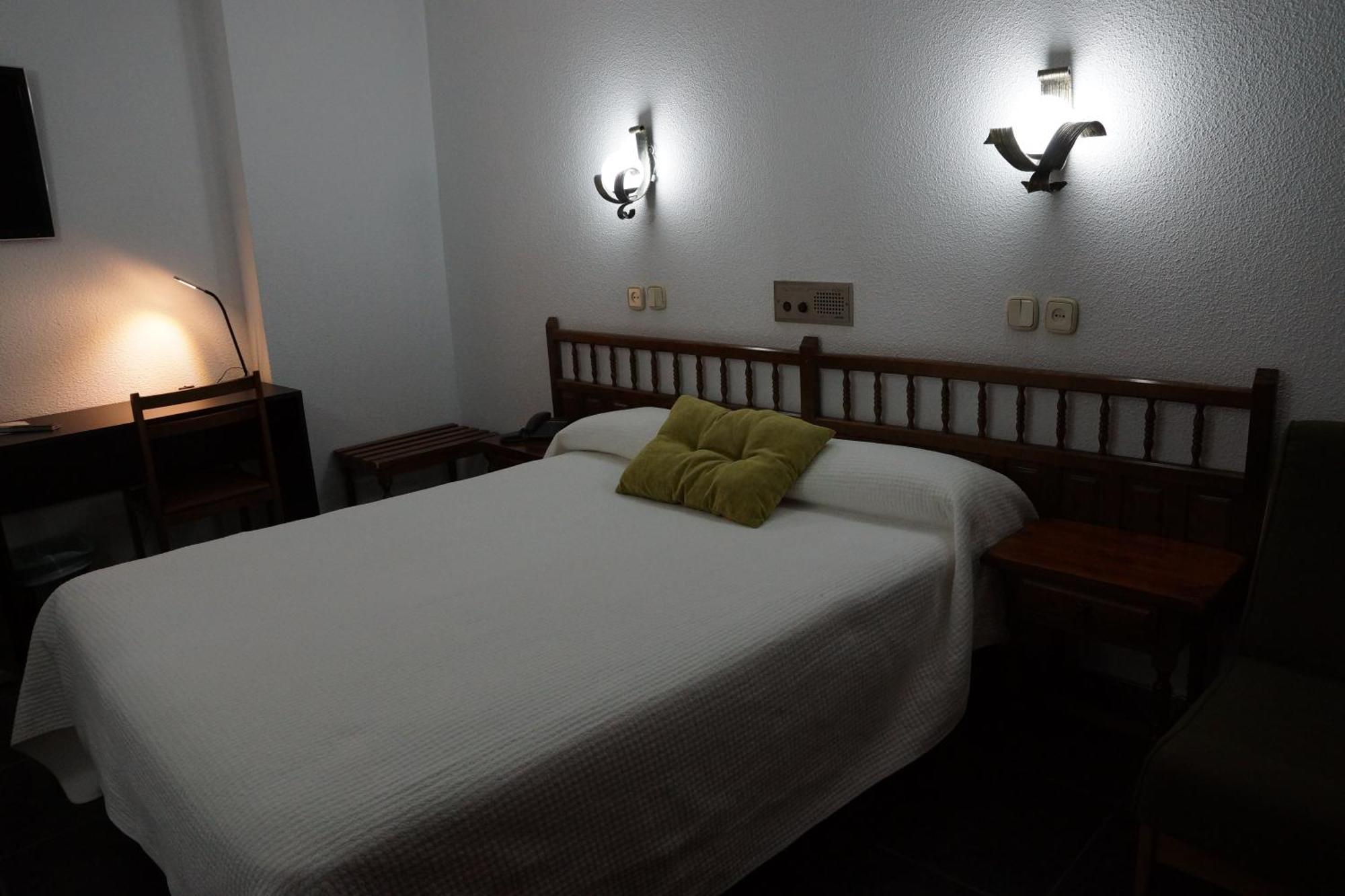Hotel Folch 생쥴리아데로리아 객실 사진