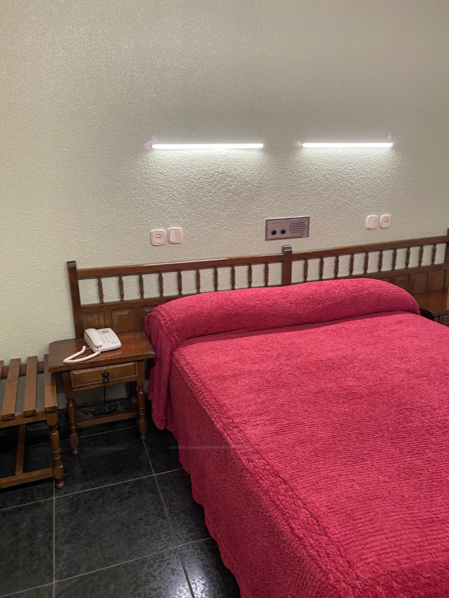 Hotel Folch 생쥴리아데로리아 객실 사진