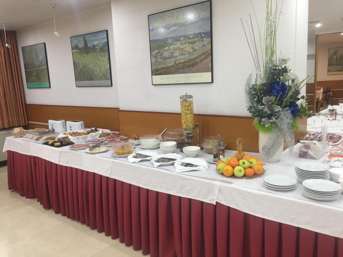Hotel Folch 생쥴리아데로리아 외부 사진