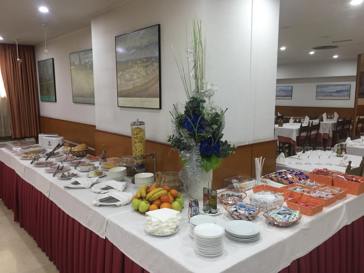 Hotel Folch 생쥴리아데로리아 외부 사진
