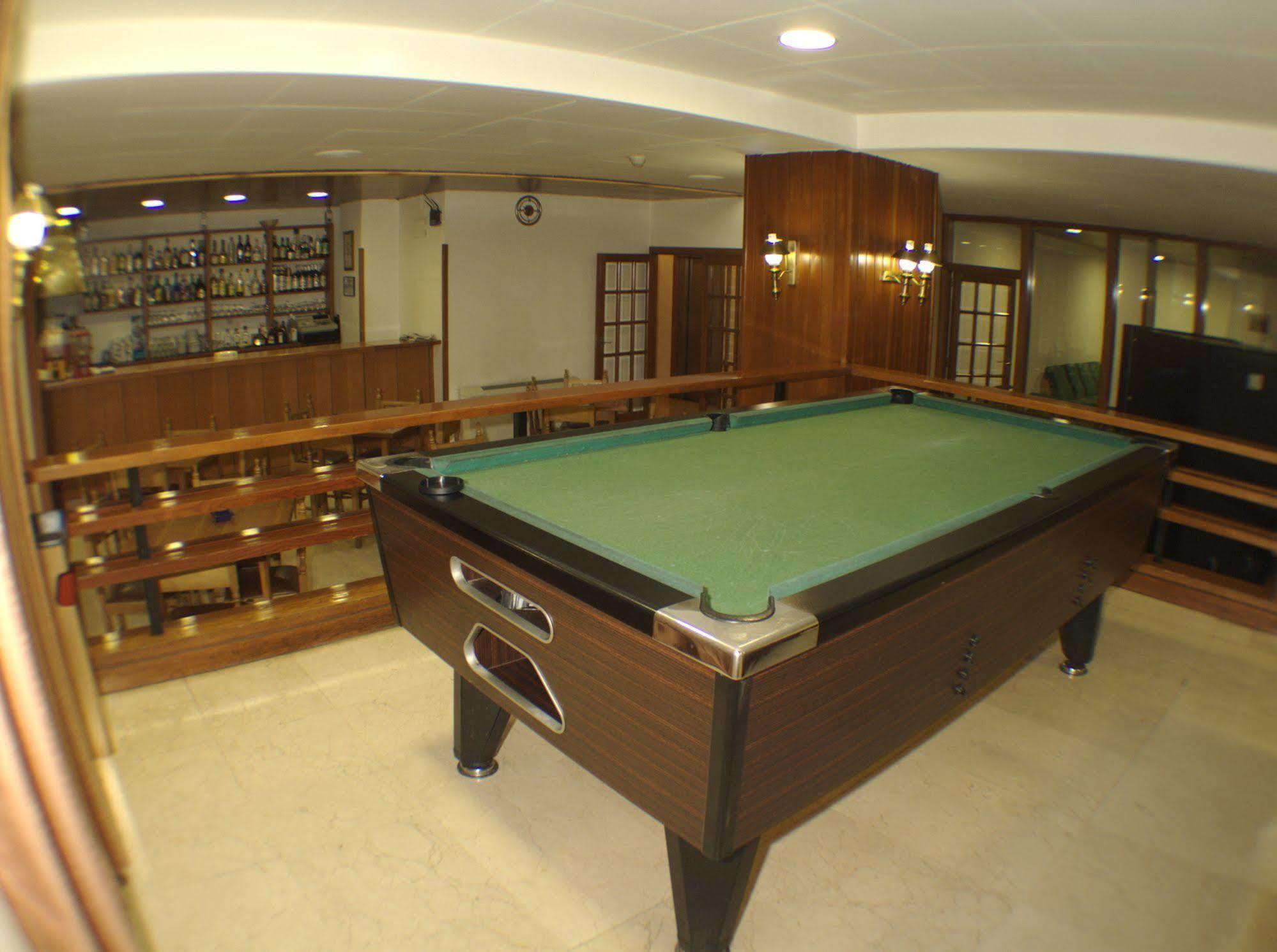 Hotel Folch 생쥴리아데로리아 외부 사진